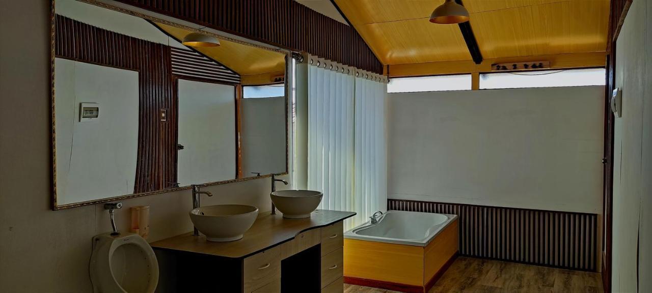 Uros Suma Jakana Lodge Puno Ngoại thất bức ảnh
